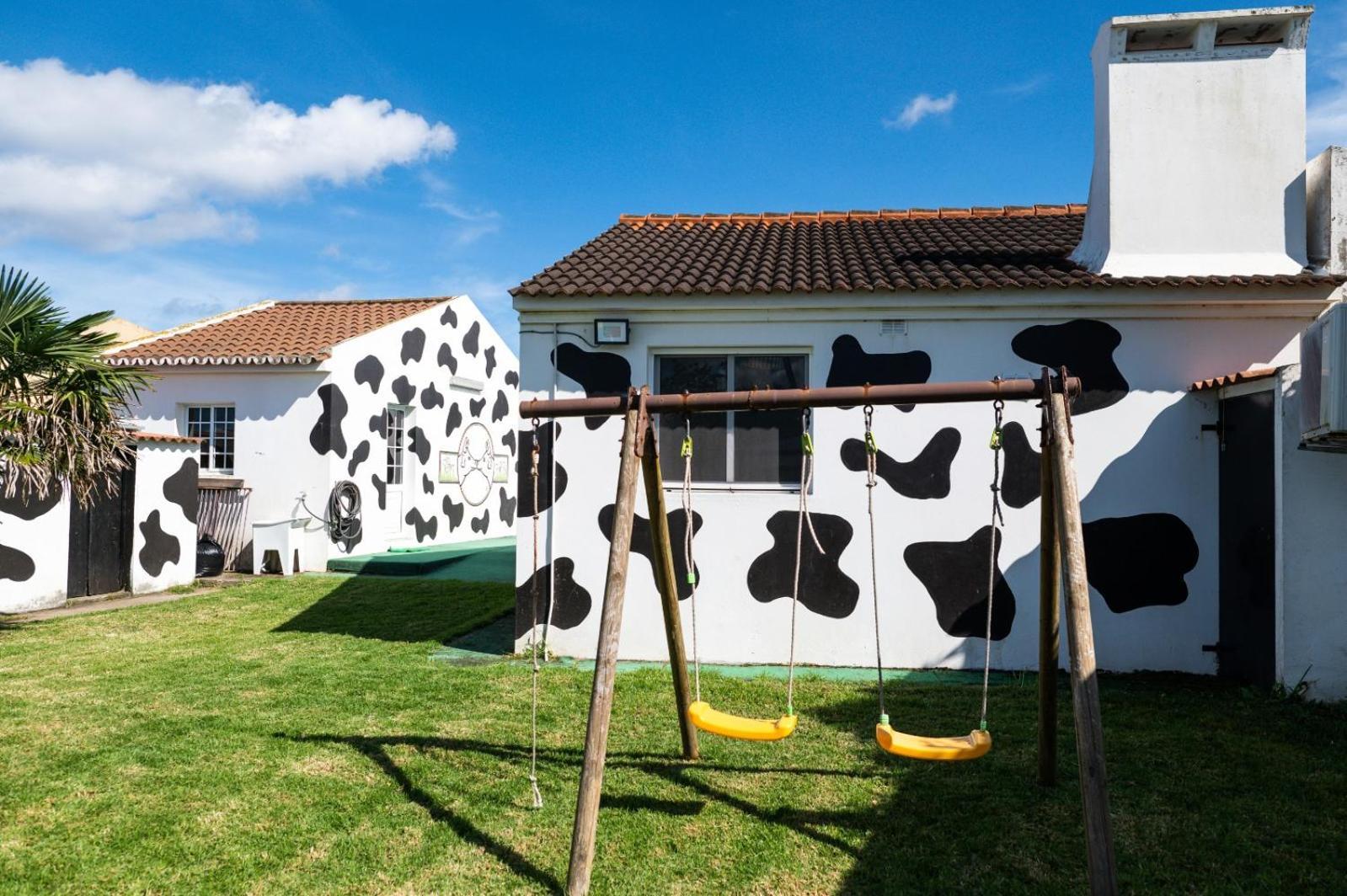 Azores Cow House Calhetas Exterior photo
